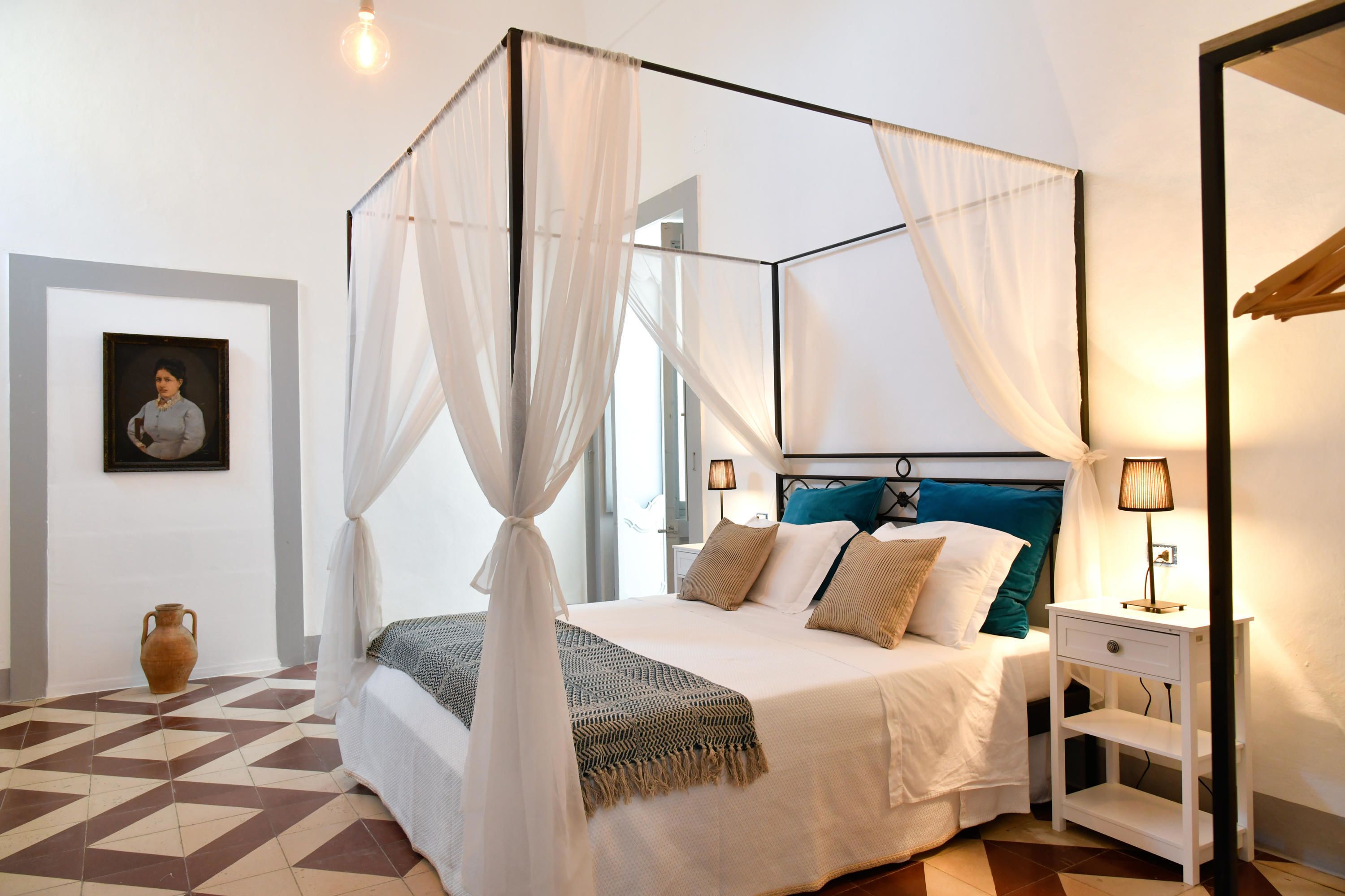 Camera Comfort, balcone, vista giardino | 1 camera, biancheria da letto di alta qualità, materassi a doppio strato