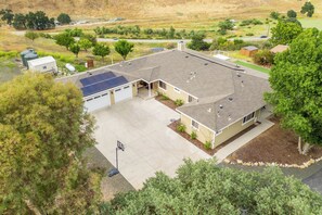 Exterior - Panoramic Views | Hot Tub + BBQ | Game Room | Lake San Antonio | The J's Nest (Paso Robles)