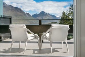 Interior - Centrally located Luxury Penthouse P2 (Queenstown)