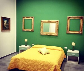 Royal Double Room Single Use, Ensuite, Mountainside | Individually decorated, individually furnished, desk, blackout drapes - il Sogno di Partenope (Naples)