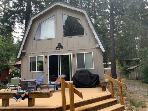 River Front Cabin in Plain, close to Lake Wenatchee

Short term rental #000168