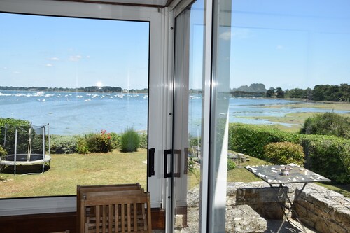 Superb house with garden and breathtaking view of the Gulf of Morbihan