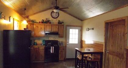 New Cabin-Social Distance in the Ouchitas with us-Book today