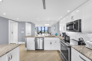 Condo, 1 King Bed with Sofa bed (Elegant beachfront condo in private c) | Private kitchen