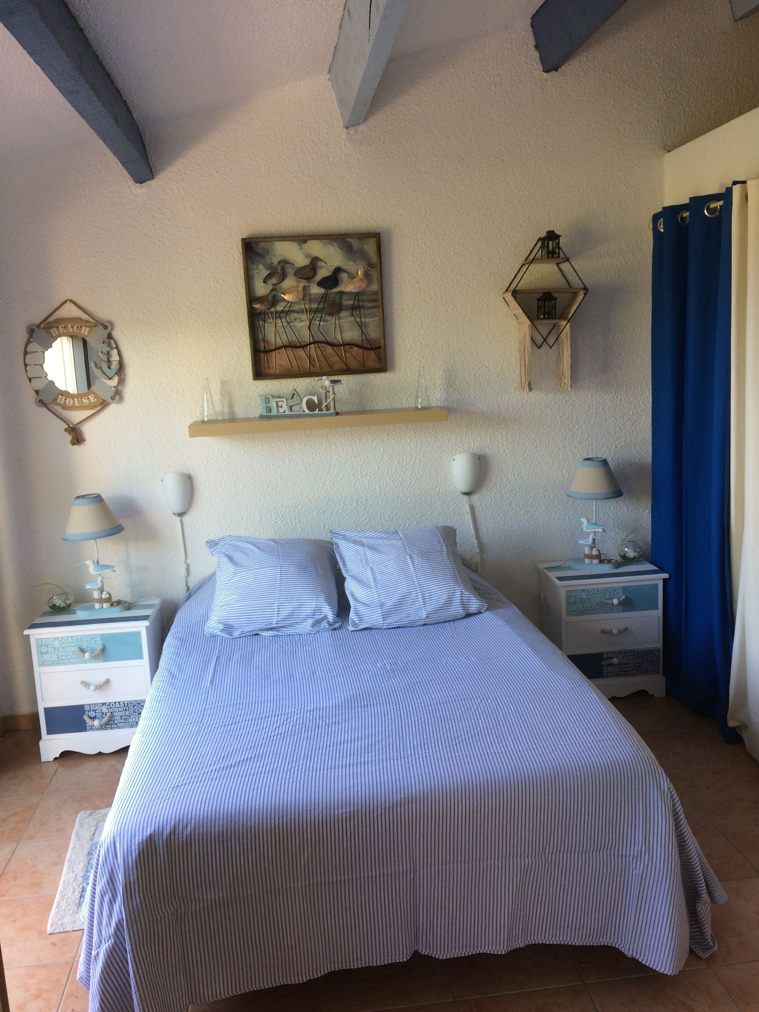 2 bedrooms, iron/ironing board, WiFi