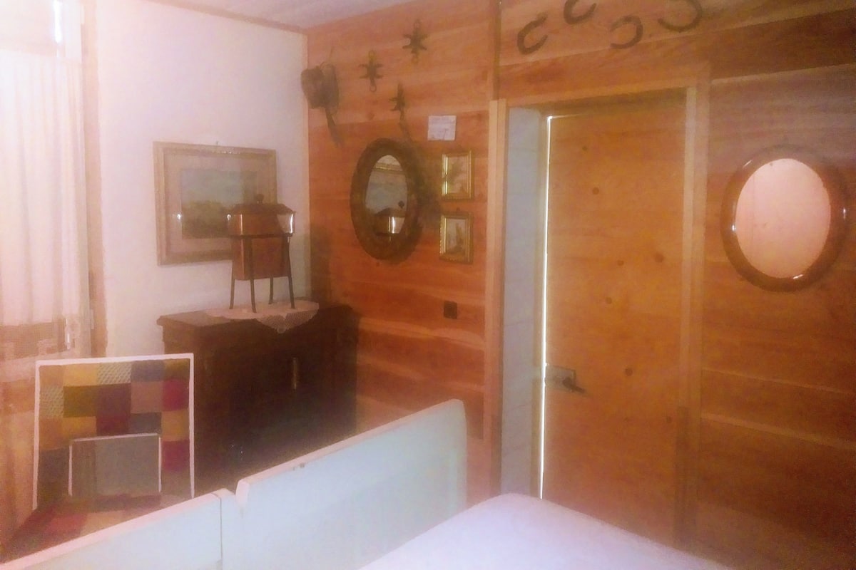 Chalet | 1 bilik tidur, dihias secara berasingan