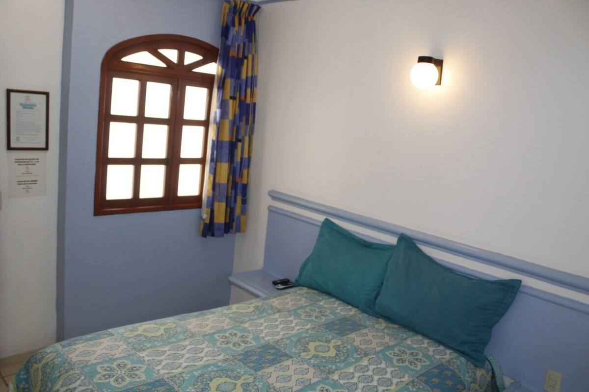 Standard Room | Iron/ironing board (on request), bed sheets