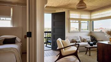 Gables 2-Bedroom Suite with Twin Bunks | Living area | 40-inch Smart TV with cable channels, TV