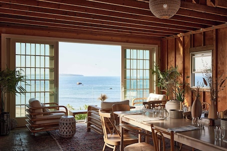 Restaurant. Block Island Beach House
