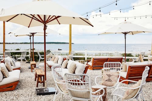 Bar sur la plage