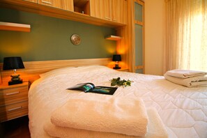 Classic Apartment, 1 Queen Bed with Sofa bed, Sea View