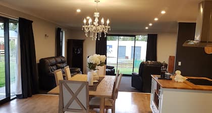 Blackhouse Guesthouse