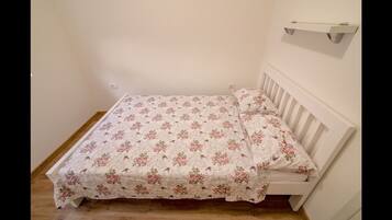 Apartment, Garden View | Free minibar, free WiFi, bed sheets