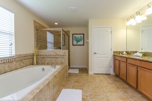 別墅, 6 間臥室 | 浴室