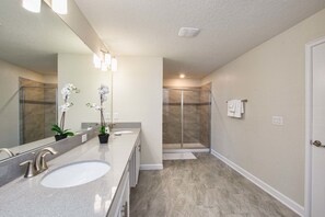 Casa, 5 habitaciones | Baño | Toallas 