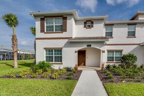 Front of property - Champions Gate 9007 (Davenport)