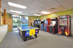 Casa geminada, 4 quartos | Sala de jogos