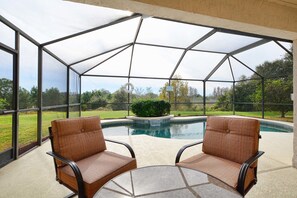 House, 3 Bedrooms | Terrace/patio