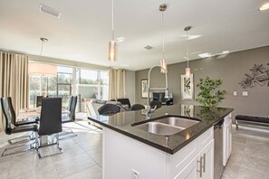 Townhome, 4 Bedrooms | Private kitchen - Le Reve 4412 (Kissimmee)