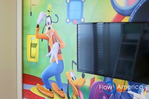 Townhome, 4 Bedrooms | Children's area