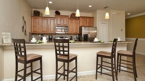Townhome, 4 Bedrooms | Private kitchen | Microwave, dishwasher - Paradise Palms 8893 (Kissimmee)