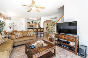 Villa, 5 Bedrooms | Living area | Flat-screen TV - Highlands Reserve Golf & Country Club 215 (Davenport)