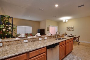 Townhome, 4 Bedrooms | Private kitchen - Paradise Palms 2973 (Kissimmee)