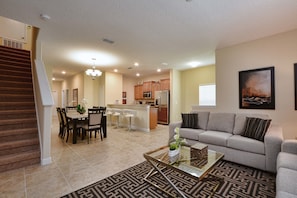 Townhome, 5 Bedrooms | Living area