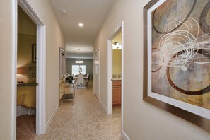 Townhome, 5 Bedrooms | Hallway
