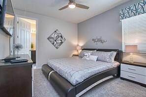 House, Multiple Beds | 9 bedrooms, iron/ironing board, internet