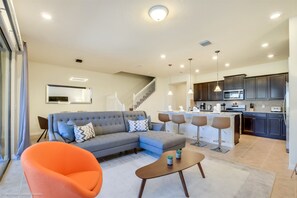 Townhome, 5 Bedrooms | Living area