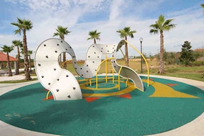 Children’s play area – outdoor - Solana Resort 250 (Davenport)