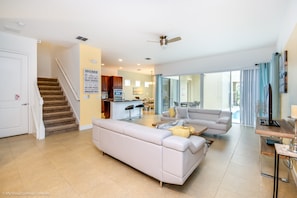 Villa, 5 Bedrooms | Living area | Smart TV