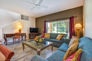 Townhome - 4 sovrum | Vardagsrum