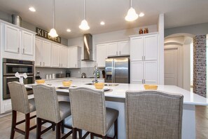 House, 6 Bedrooms | In-room dining - Reunion 7736 (Kissimmee)