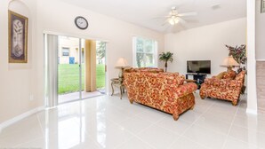Stadtwohnung, 3 Schlafzimmer | Wohnbereich
