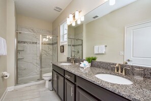 Maison, 5 chambres | Salle de bain
