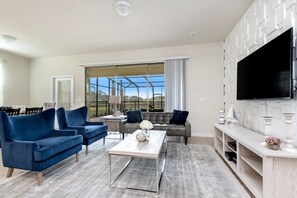 Townhome, 5 Bedrooms | Living area - Solterra 4651 (Davenport)