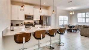 Maison mitoyenne, 5 chambres | Cuisine privée