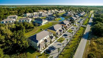 Townhome, 3 Bedrooms | Property grounds