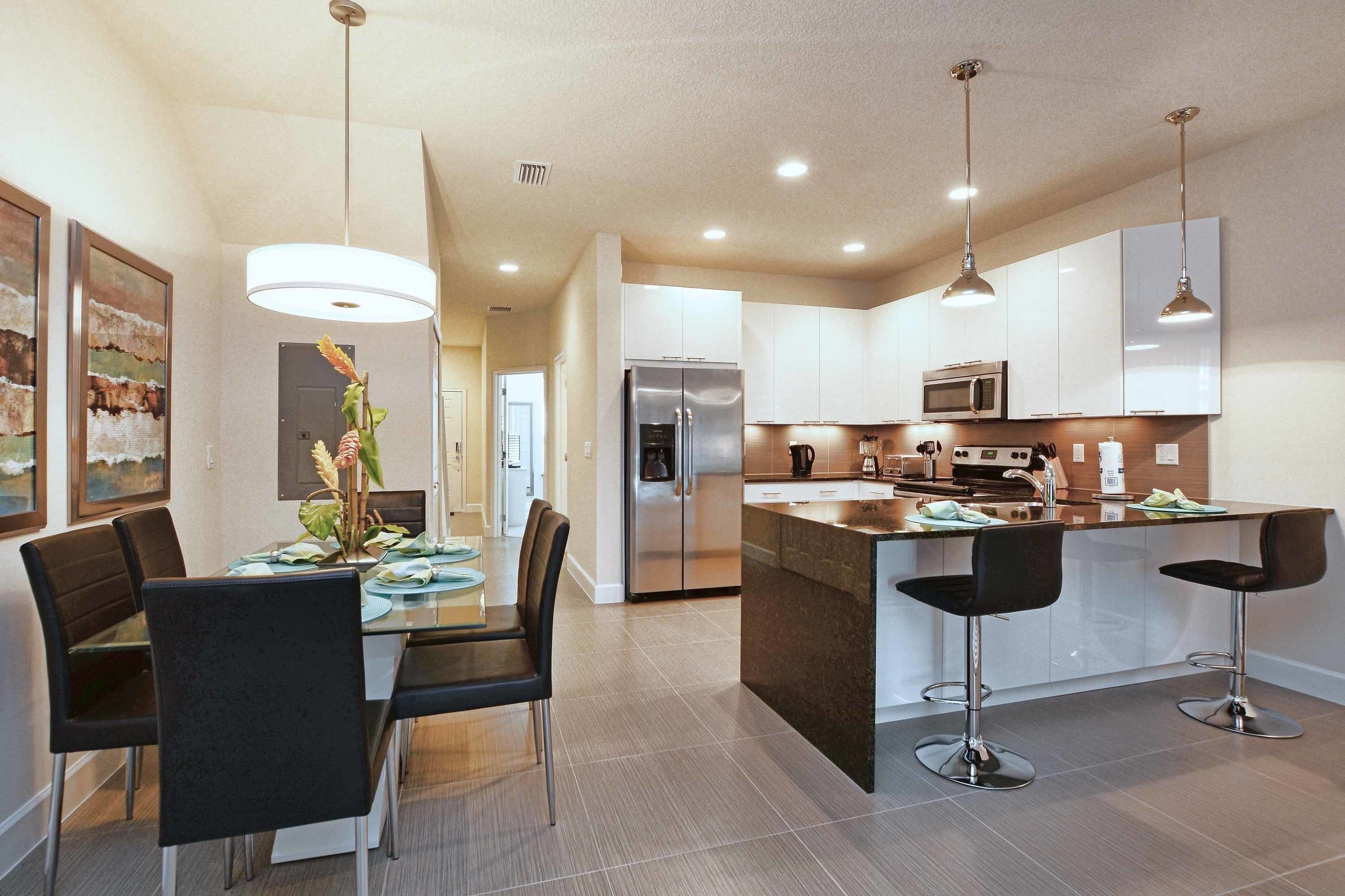 Townhome, 3 Bedrooms | In-room dining