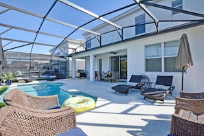 House, 6 Bedrooms | Terrace/patio