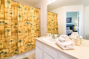 Townhome, 3 Bedrooms | Bathroom