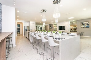 Villa - flera sängar | Matservice på rummet
