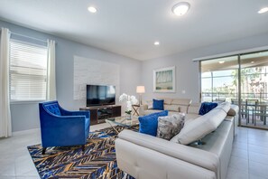 Villa, Multiple Beds | Living area