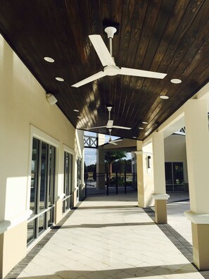 House, 6 Bedrooms | Terrace/patio