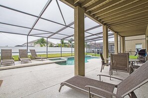 House, 5 Bedrooms | Outdoor pool