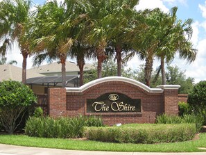 House, 5 Bedrooms | Property grounds