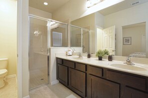 Bathroom - Veranda Palms 2625 (Kissimmee)