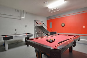Casa, 5 quartos | Bilhar